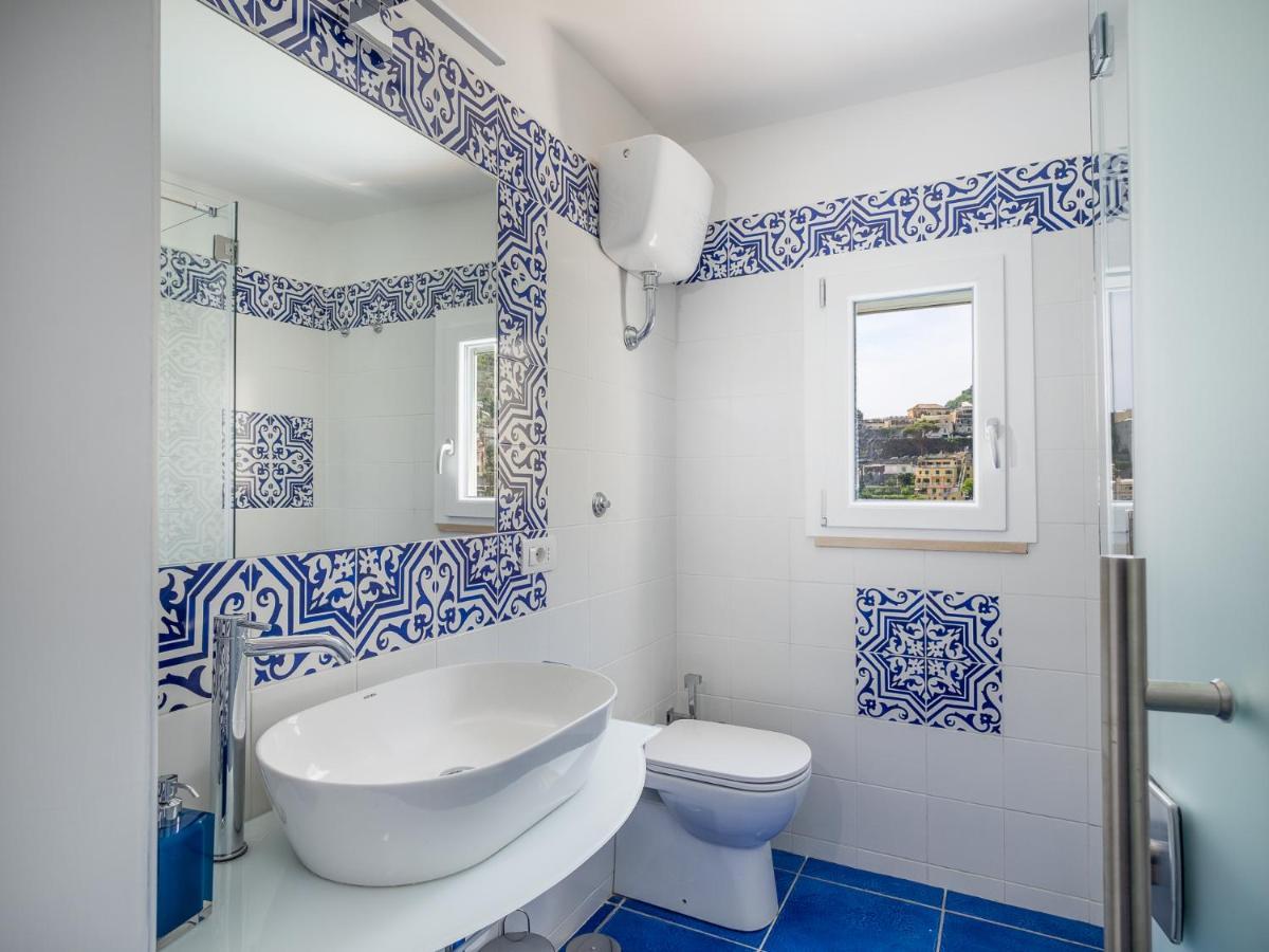 Santoro Suite - De Vivo Realty Sorrento Позитано Экстерьер фото